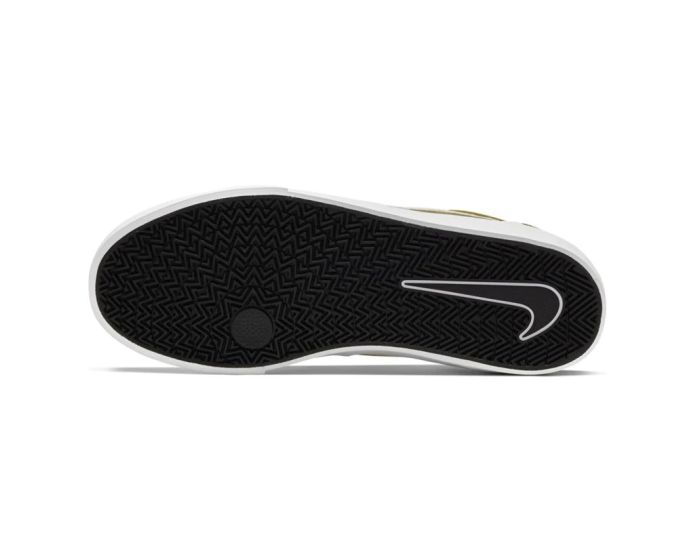 Meta Sports: Nike Sb Charge Cnvs Calzado