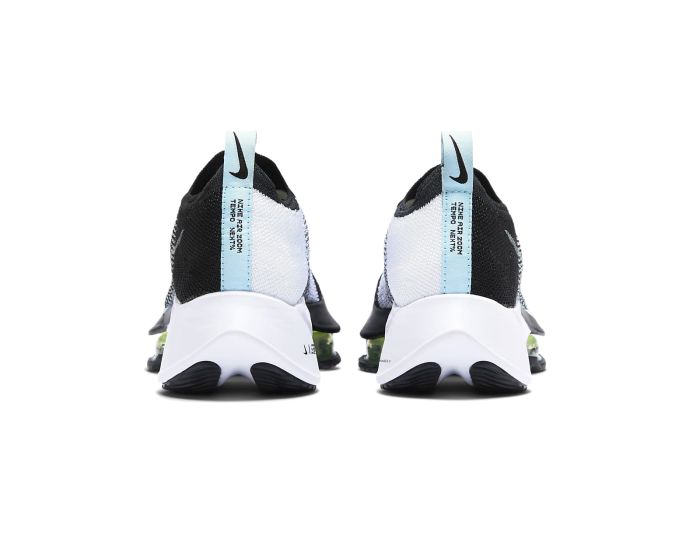 Meta Sports: W Nike Air Zoom Turbo Next% Fk Calzado