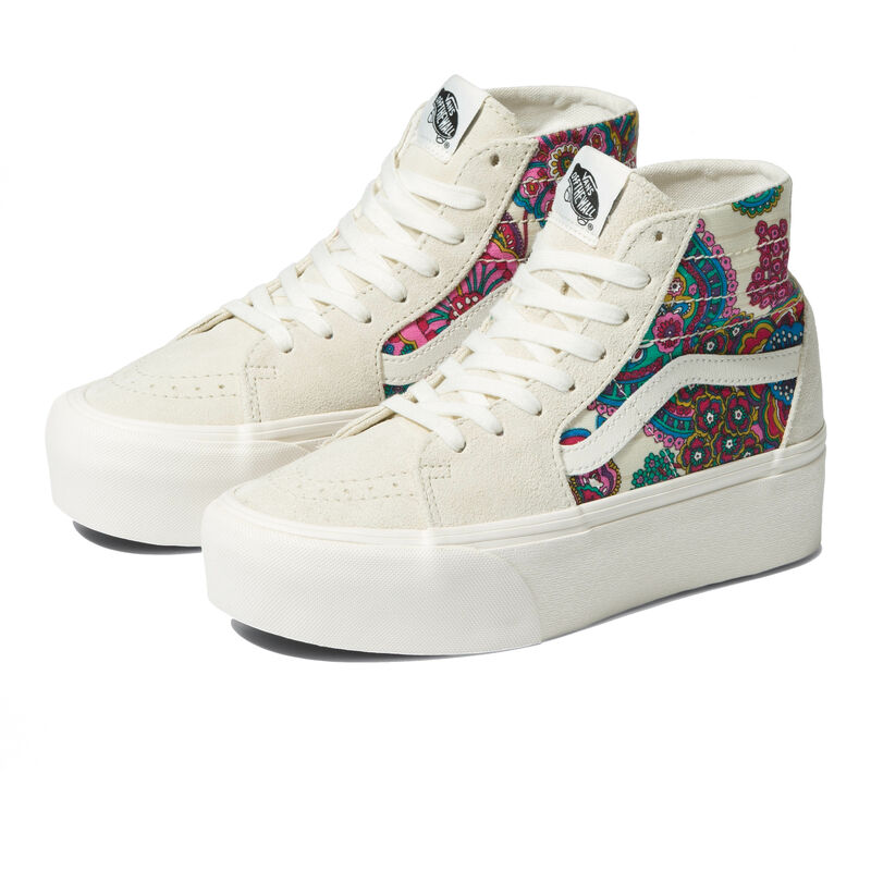 Sk8-hi tapered stackform